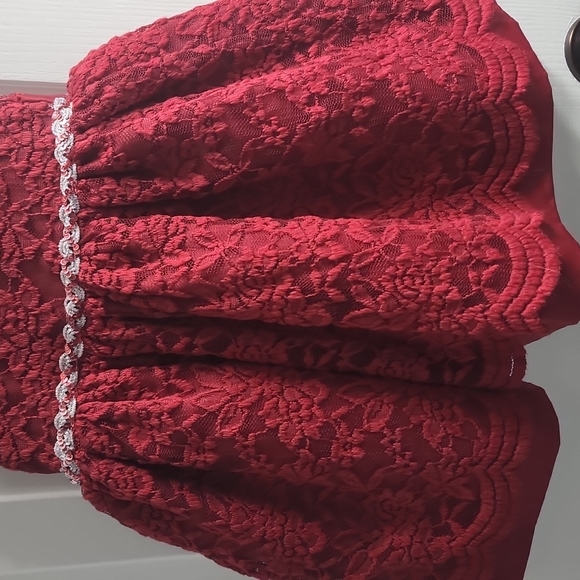 Dress - Picture 3 of 4